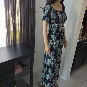 Seven islands Maxi Dress with Green Palm Print NWOT L